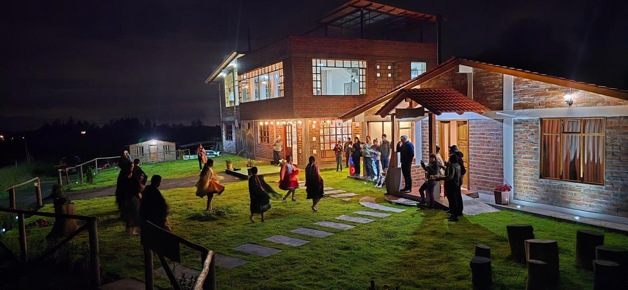 Cuscungo Cotopaxi Hostel&Lodge Chasqui Esterno foto